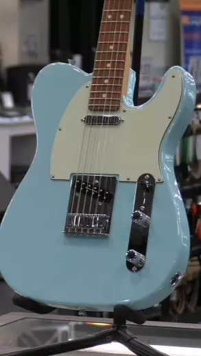 Fender - 014-0217-504 2